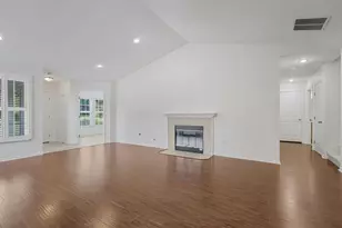 9180 Clovelly St, Columbus, OH 43240 - Photo 18