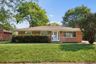 3839 Roswell Dr, Columbus, OH 43227 - Photo 2