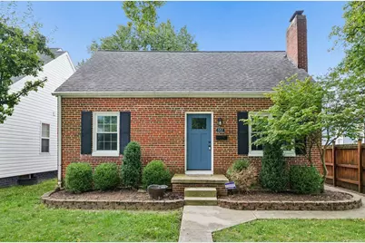 557 E Royal Forest Boulevard, Columbus, OH 43214 - Photo 1