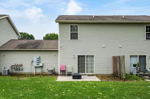 133 N Terrace Ave, Newark, OH 43055 - Photo 6