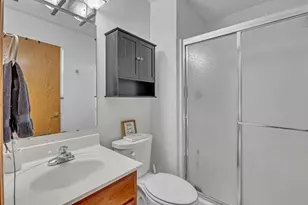 906 Lateglow Ct, Newark, OH 43055 - Photo 26