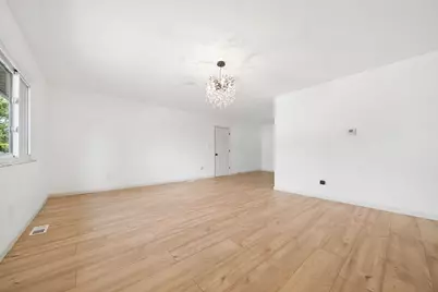 4751 Arnold Avenue, Columbus, OH 43228 - Photo 8