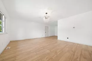 4751 Arnold Ave, Columbus, OH 43228 - Photo 8