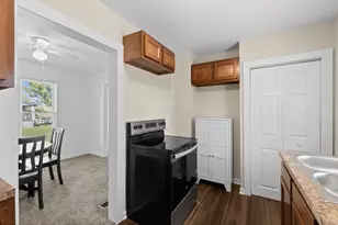 927 Camden Ave, Columbus, OH 43201 - Photo 10