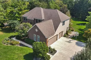 10415 Woodburn Dr, Powell, OH 43065 - Photo 52