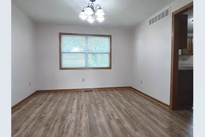 1608 Spring Village Lane, Ontario, OH 44906 - Photo 6