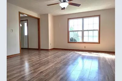 1608 Spring Village Lane, Ontario, OH 44906 - Photo 4