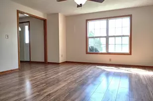 1608 Spring Village Ln, Ontario, OH 44906 - Photo 4