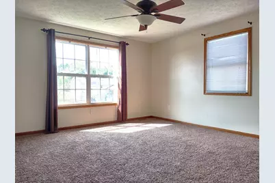 1608 Spring Village Lane, Ontario, OH 44906 - Photo 14