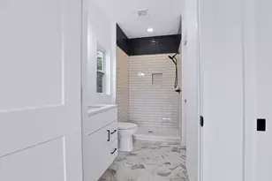 3800 Genessee Ave, Columbus, OH 43219 - Photo 24