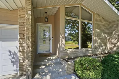 2224 Berry Hill Drive, Grove City, OH 43123 - Photo 4