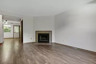 2418 Carolina Ave, Columbus, OH 43229 - Photo 6