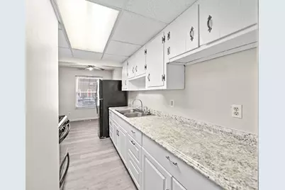 87 Tarryton Court W #18D, Columbus, OH 43228 - Photo 14