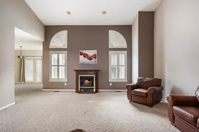 5931 Cove Point Court, Columbus, OH 43228 - Photo 4