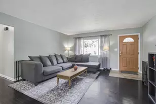 4605 Belfast Dr, Columbus, OH 43227 - Photo 8