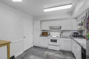 4605 Belfast Dr, Columbus, OH 43227 - Photo 14