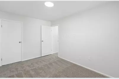 135 Tarryton Court E #5A, Columbus, OH 43228 - Photo 14