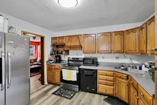 7400 Marlan Ave, Reynoldsburg, OH 43068 - Photo 8