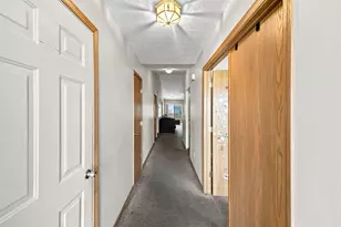 1456 October Ridge Ct, Columbus, OH 43223 - Photo 6