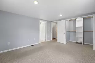 405 1/2 W Maple St St, Granville, OH 43023 - Photo 22