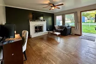 340 E Broad St, Sedalia, OH 43151 - Photo 4