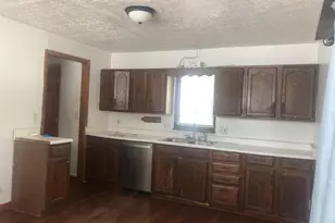 3126 Bremen St, Columbus, OH 43224 - Photo 2