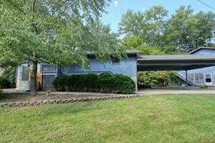 7707 Pioneer Dr, Blue Rock, OH 43720 - Photo 2