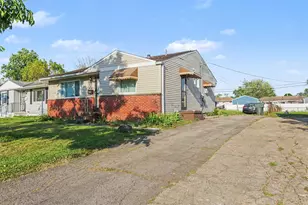 1844 Kelton Ave, Columbus, OH 43207 - Photo 2