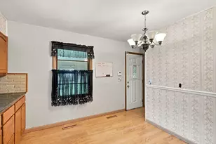 1280 Marble Dr, Columbus, OH 43227 - Photo 10