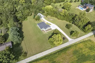 27695 Campbell Rd, Circleville, OH 43113 - Photo 58