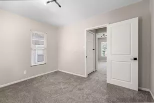 2115 Sullivant Ave, Columbus, OH 43223 - Photo 18
