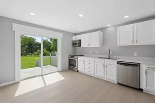 3399 Clime Rd, Columbus, OH 43223 - Photo 8