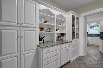 325 W 6th Avenue, Columbus, OH 43201 - Photo 18