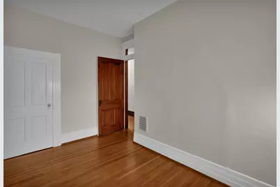 325 W 6th Avenue, Columbus, OH 43201 - Photo 20
