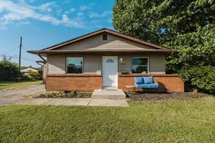 1364 Wick Ct, Columbus, OH 43207 - Photo 2