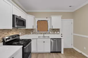 1074 Lockbourne Rd, Columbus, OH 43206 - Photo 12