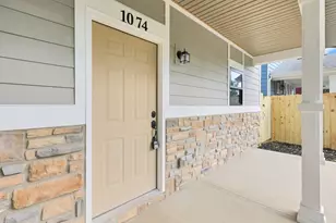 1074 Lockbourne Rd, Columbus, OH 43206 - Photo 6