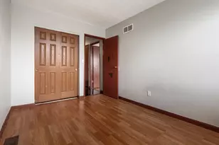 2325 Laurelwood Dr, Columbus, OH 43229 - Photo 30