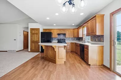 87 Struble Circle, Fredericktown, OH 43019 - Photo 6