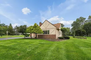 898 Plum Ridge, Columbus, OH 43213 - Photo 4