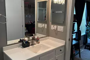 301 Retreat Ln, Marysville, OH 43040 - Photo 8