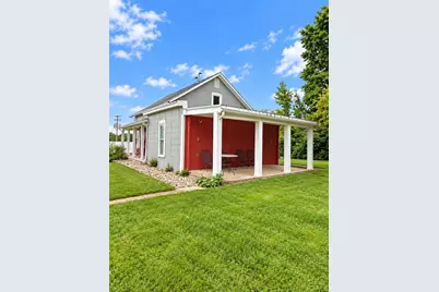 324 N Market Street, Loudonville, OH 44842 - Photo 2