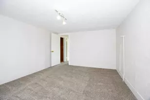 324 N Market St, Loudonville, OH 44842 - Photo 22