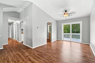 4085 Red Coat Ln, Columbus, OH 43230 - Photo 10
