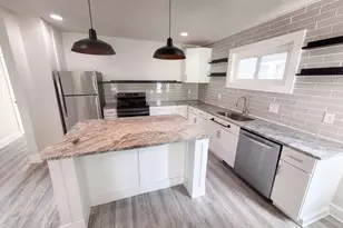 926 Ellsworth Ave, Columbus, OH 43206 - Photo 2