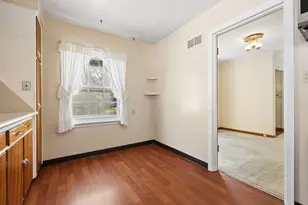558 Acton Rd, Columbus, OH 43214 - Photo 18