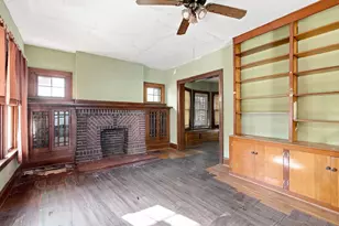 70 E Pacemont Rd, Columbus, OH 43202 - Photo 14