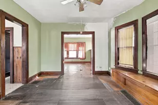 70 E Pacemont Rd, Columbus, OH 43202 - Photo 20