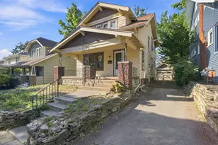 70 E Pacemont Rd, Columbus, OH 43202 - Photo 1