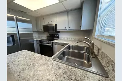 2846 Avati Drive #C4, Columbus, OH 43207 - Photo 4